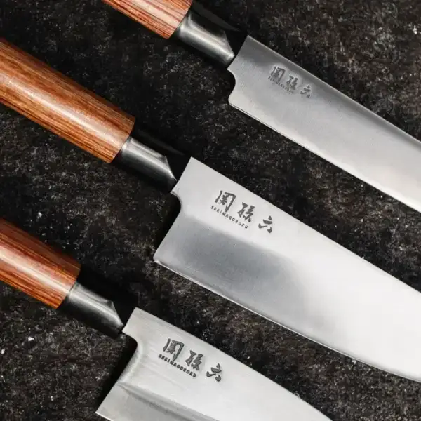 Kai Seki Magoroku Redwood Chef 0200C 20 cm - Image 6